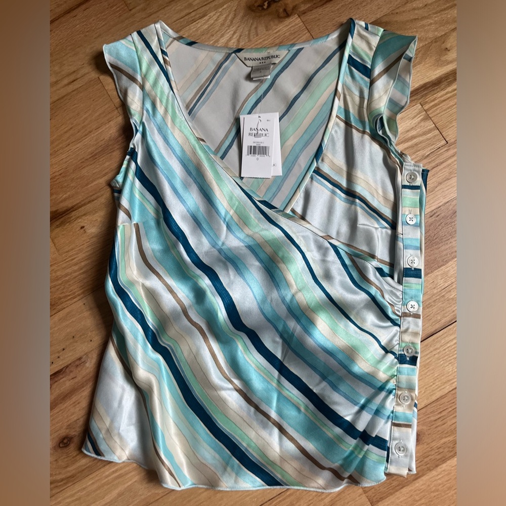 NWT Banana Republic pretty striped silk tank top size 0